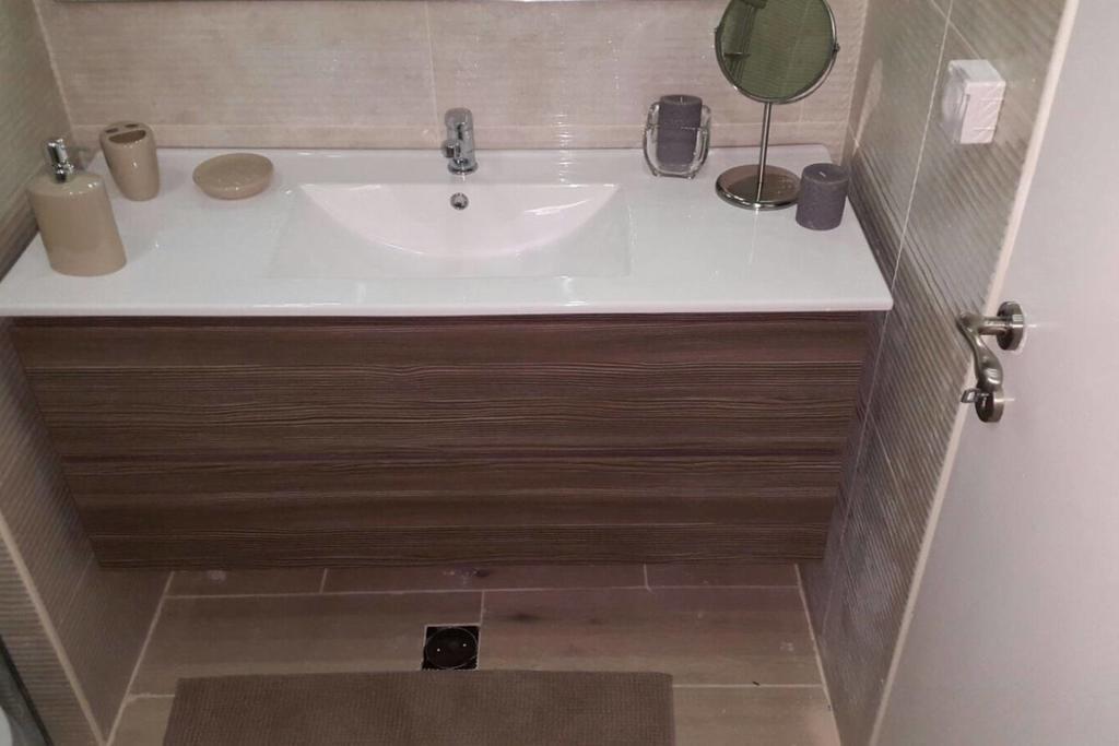 Sweethome26 Luxury Apt Sea View 50 Meters From The Beach Free Parking Tel Aviv Bagian luar foto